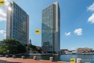 85 E India Row in Boston, MA - Building Photo