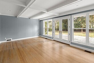 14 Buena Vista Rd in Biltmore Forest, NC - Building Photo - Building Photo