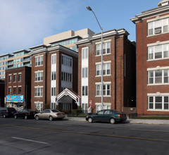 Grenadier Mansions in Toronto, ON - Building Photo - Building Photo