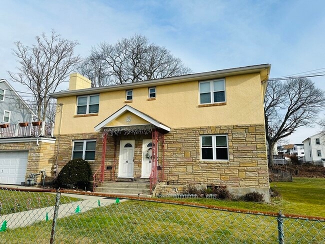 property at 25 Maplewood St