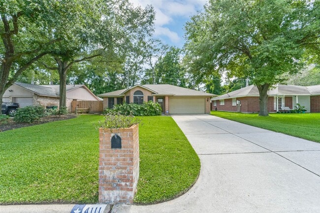 property at 4111 Hermitage Hollow Ln
