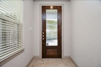 2908 Leeland St in Houston, TX - Building Photo - Building Photo