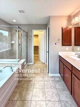 16005 Hampton Bliss Trce in Austin, TX - Building Photo - Building Photo