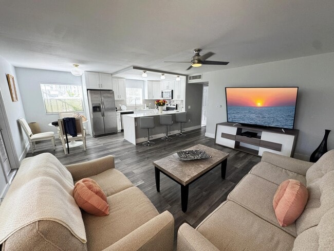 161 Monaco Way in Delray Beach, FL - Building Photo - Building Photo