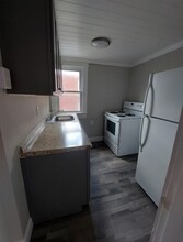 26 Hudson Ave, Unit 2nd foor in Green Island, NY - Building Photo - Building Photo