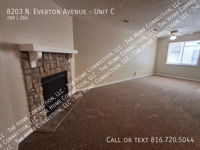 8203 N Everton Ave-Unit -Unit C in Kansas City, MO - Foto de edificio - Building Photo