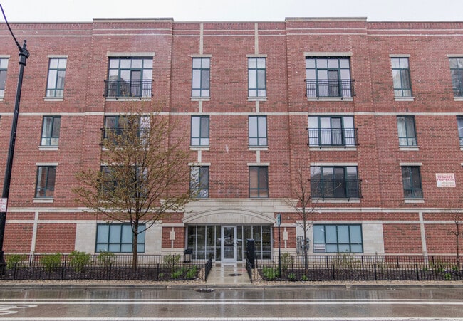 property at 1440 S Wabash Ave