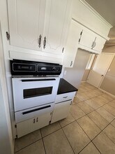 10124 E 22nd St in Tulsa, OK - Building Photo - Building Photo