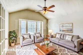 2410 Hawthorne Brook Ln in Fresno, TX - Foto de edificio - Building Photo