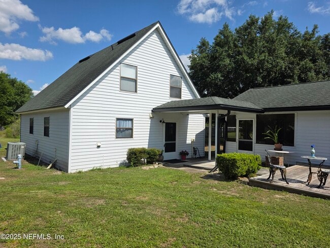 property at 2950 Florence Dr