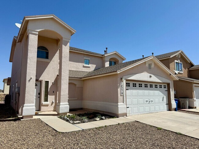 14279 English Point Ave in El Paso, TX - Foto de edificio - Building Photo