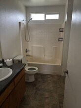 270 Yew St in Gridley, CA - Building Photo - Building Photo