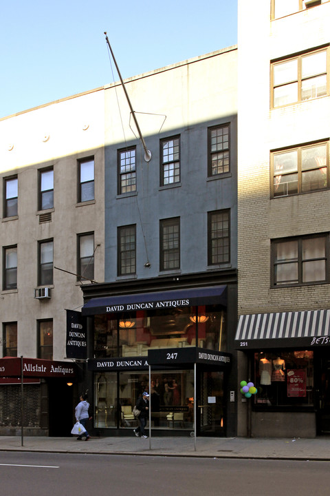 247 E 60th St in New York, NY - Foto de edificio