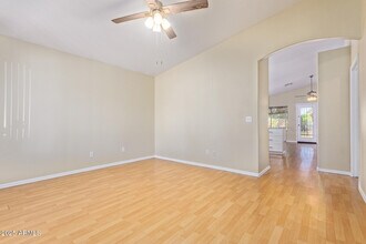 19011 N 12th Dr in Phoenix, AZ - Building Photo - Building Photo