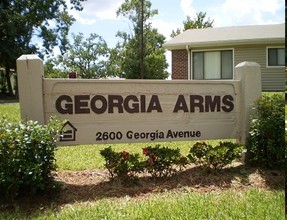 Georgia Arms in Sanford, FL - Building Photo - Building Photo