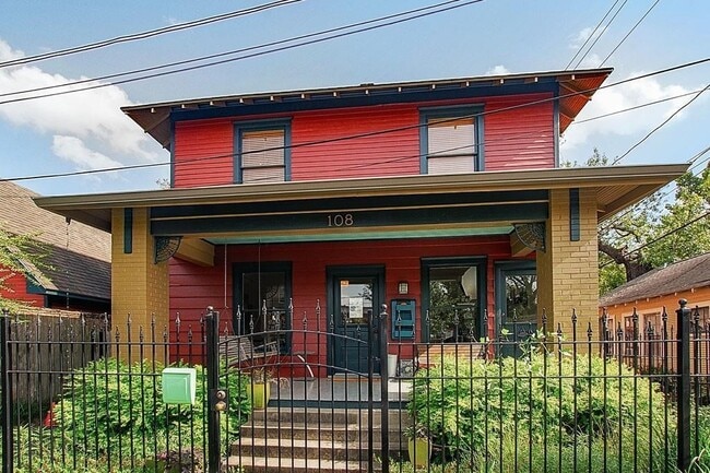 property at 108 W 10th 1/2 St