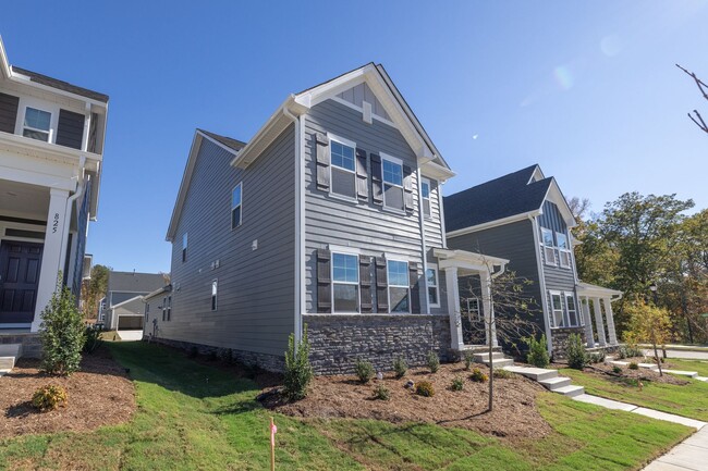 829 Sierra Grv Ln in Knightdale, NC - Foto de edificio - Building Photo