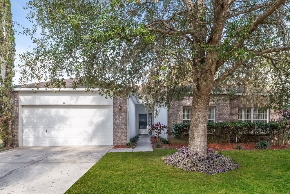 471 Chapelwood Dr in Apopka, FL - Building Photo