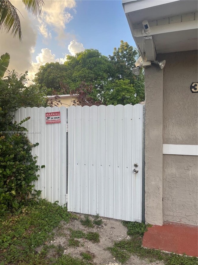 property at 3201 Jackson Blvd