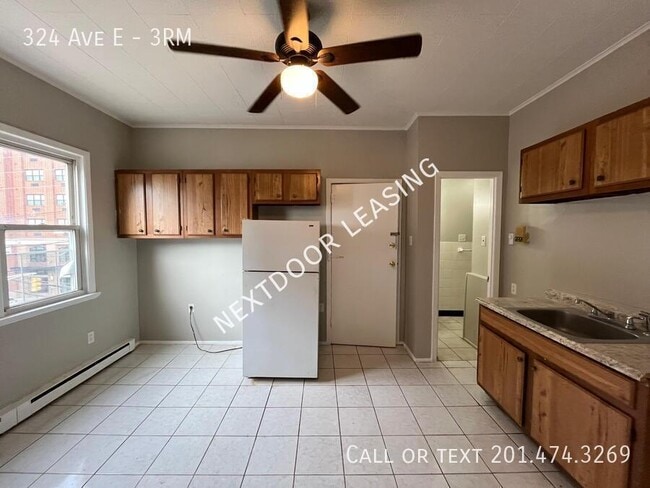 324 Ave E in Bayonne, NJ - Building Photo - Building Photo