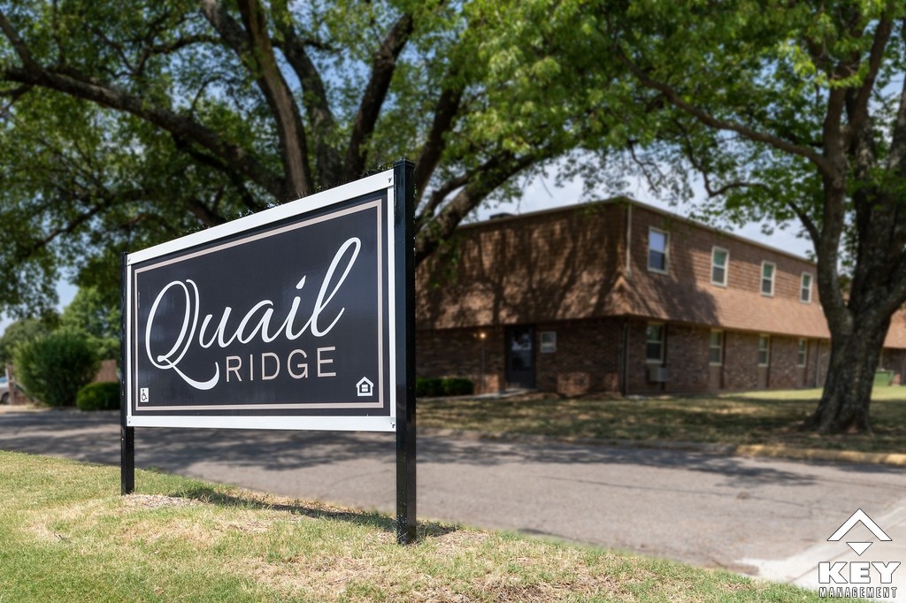 Quail Ridge Apartments in El Dorado, KS - Foto de edificio