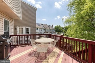 5915 Autumn Spell in Elkridge, MD - Building Photo - Building Photo