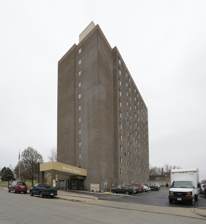 Wesley Senior Towers in St. Joseph, MO - Building Photo