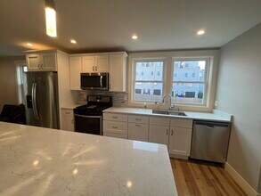 39 Snow St in Boston, MA - Building Photo - Building Photo