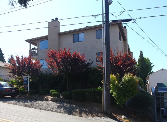 617 154th St in Seattle, WA - Foto de edificio - Building Photo