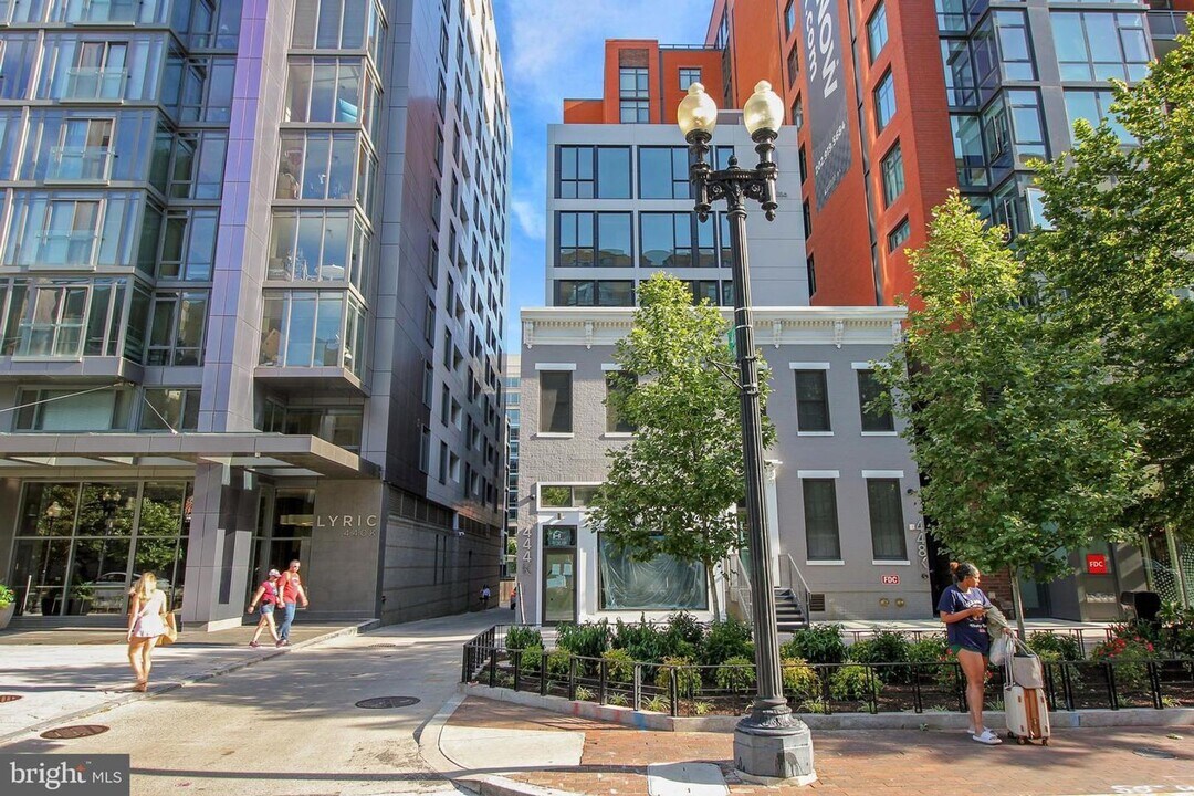448 K St NW in Washington, DC - Building Photo