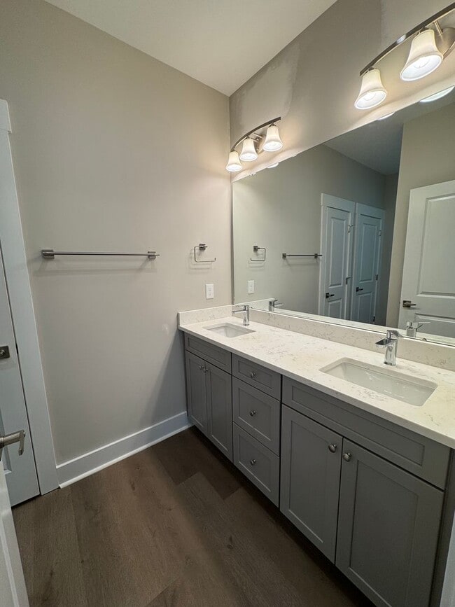 property at 107 Brawley Villas Pl