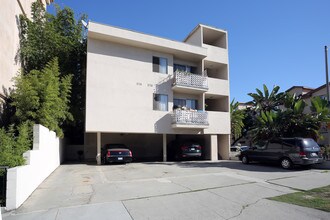 507 N Gramercy Pl in Los Angeles, CA - Building Photo - Building Photo