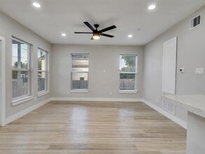 819 E 40th St in Houston, TX - Building Photo - Building Photo