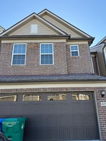 421 Addison Cir in Walled Lake, MI - Building Photo