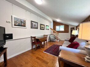 3138 Browns Valley Rd in Napa, CA - Building Photo - Building Photo