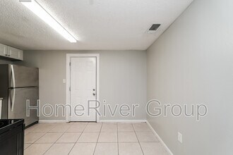 3011 Star St in Tampa, FL - Foto de edificio - Building Photo