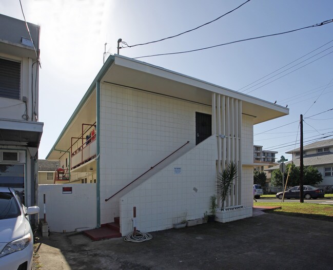 925 Hauoli St in Honolulu, HI - Building Photo - Building Photo