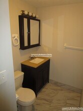 165 Chiswick Rd, Unit 3 in Boston, MA - Foto de edificio - Building Photo