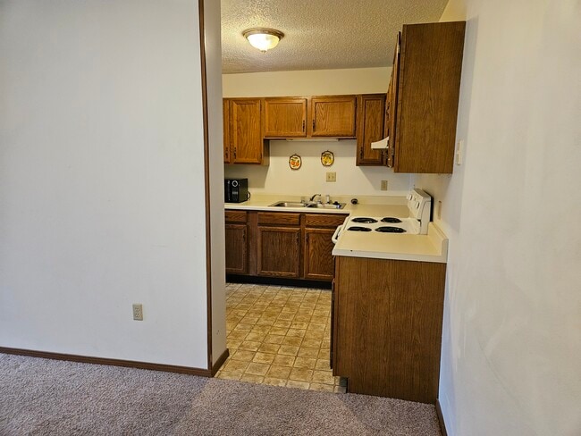 208 Huckleberry Heights Dr, Unit 208 in Hannibal, MO - Building Photo - Building Photo