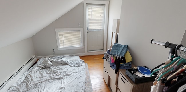 224 Banks St, Unit 220#5 in Cambridge, MA - Building Photo - Building Photo