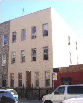 220 Stockholm St in Brooklyn, NY - Building Photo