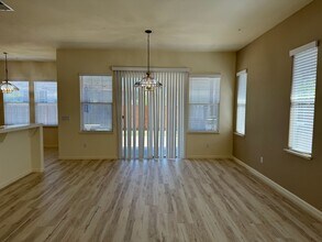 877 Emerald Hills Cir in Fairfield, CA - Building Photo - Building Photo