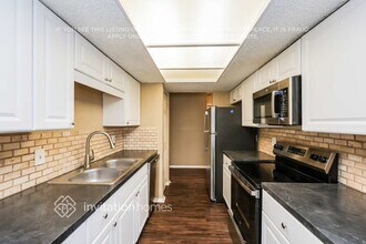 23610 Downs Pl in Land O Lakes, FL - Building Photo - Building Photo