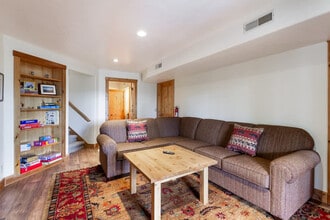7855 Pine Tree Rd in Victor, ID - Building Photo - Building Photo