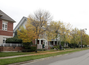 Port Credit Village in Mississauga, ON - Building Photo - Building Photo