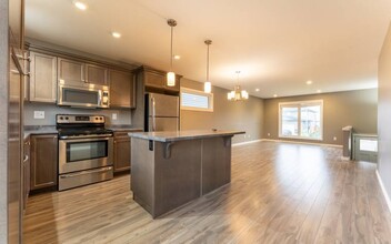 937 Reimer RoadA in Saskatoon, SK - Building Photo - Building Photo