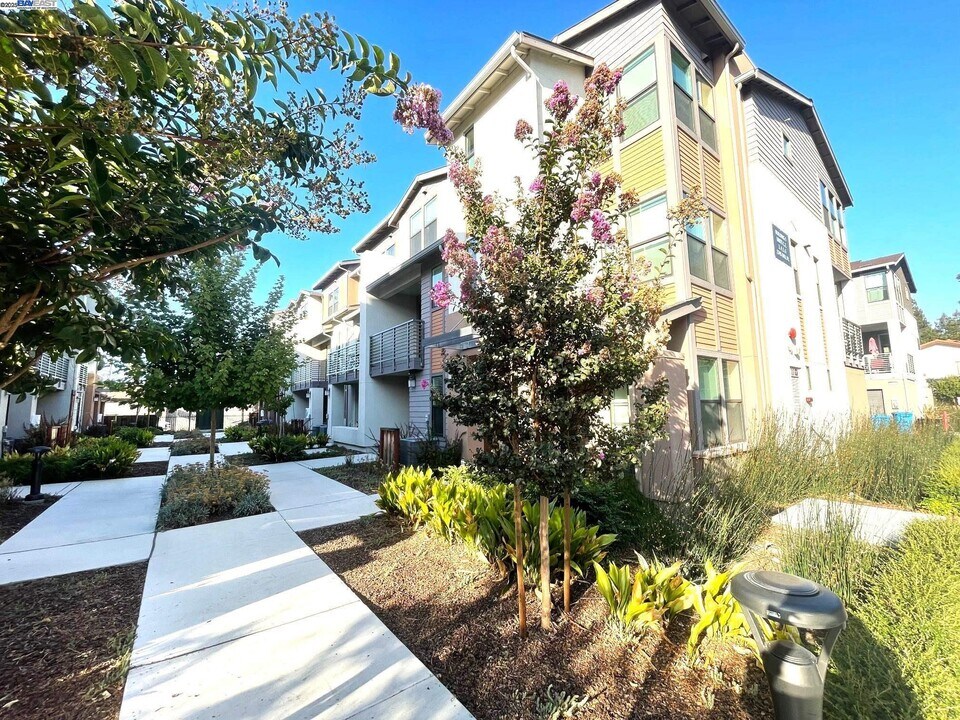 2745 Ball Pl in Santa Clara, CA - Building Photo