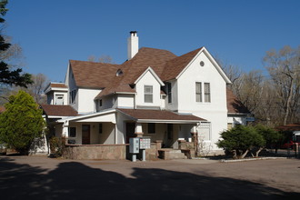 55 E St Elmo Ave in Colorado Springs, CO - Building Photo - Building Photo