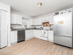 106 Mingocrest Dr in Knightdale, NC - Building Photo - Building Photo