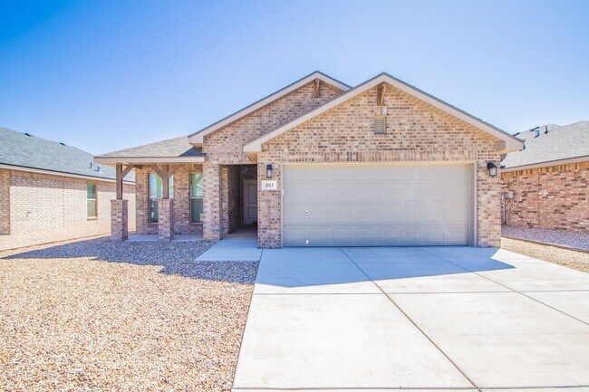 2013 132nd St in Lubbock, TX - Building Photo - Building Photo